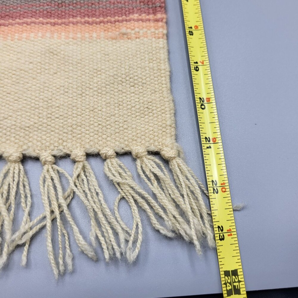 Vtg Hand Woven Southwestern Style Doll House Small Rug Fringe Accents 23" x 9" - Picture 5 of 6